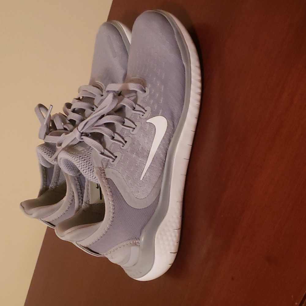 Nike free run shoes